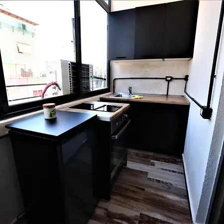 Apartman Stylish Studio In The Heart Of #3 Tirana